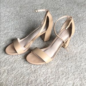 Kelly & Katie Hailee Sandal Nude Leather